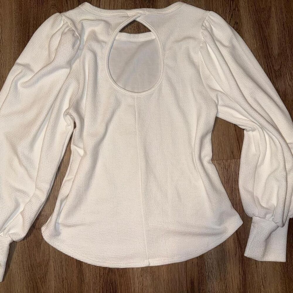 Unbranded Women's White Jumper